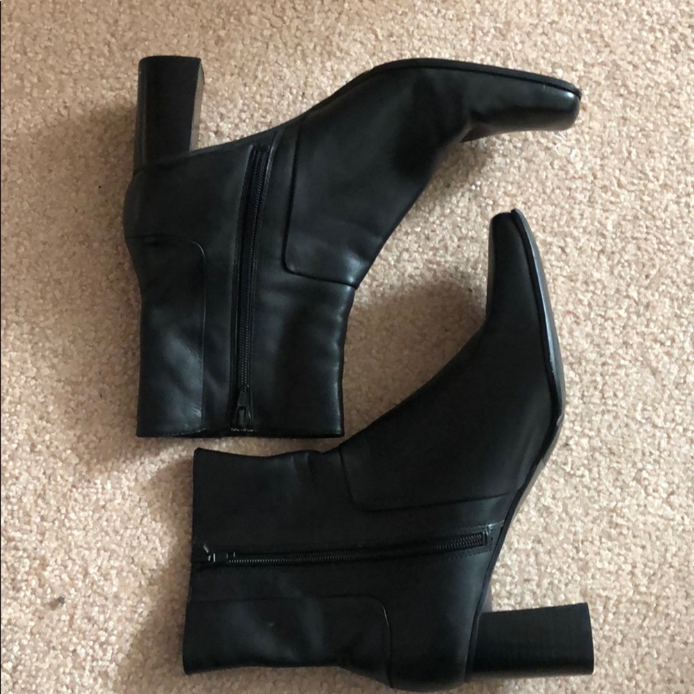 Nine West. Genuine leather 2 1/2 inch heel boots.